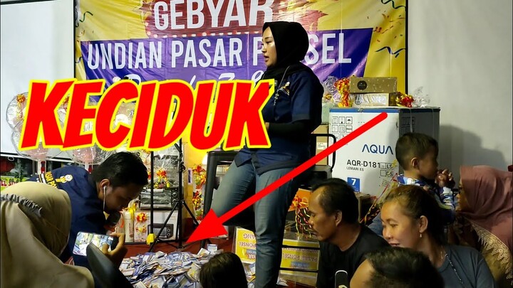 Pasar Ponsel di Surabaya Di Datangi banyak Orang Part 2.