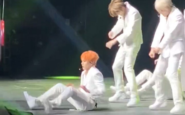 Setiap kali menonton selalu ketakutan!! Hanya kamu memang, Lee Tae‑yong!!! 221006 Konser NCT di LA