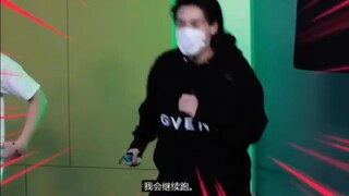 泰兰德两个最不会跳舞的"舞神"，比尔金，林阳