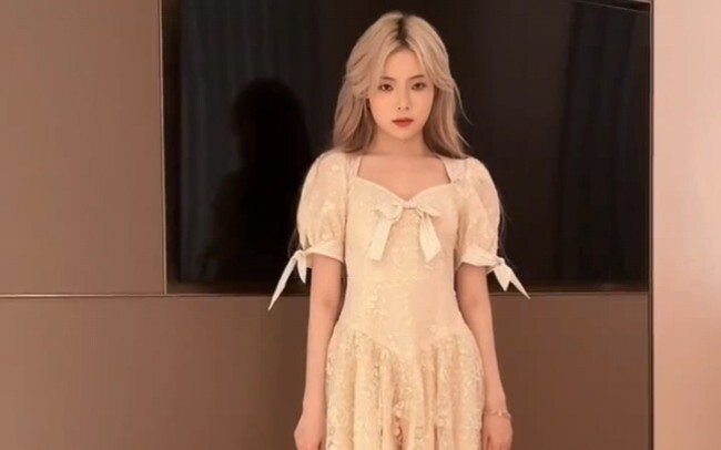 【Chen Zhuoxuan】อัพเดตล่าสุด ปกเพลง "Not Shy"