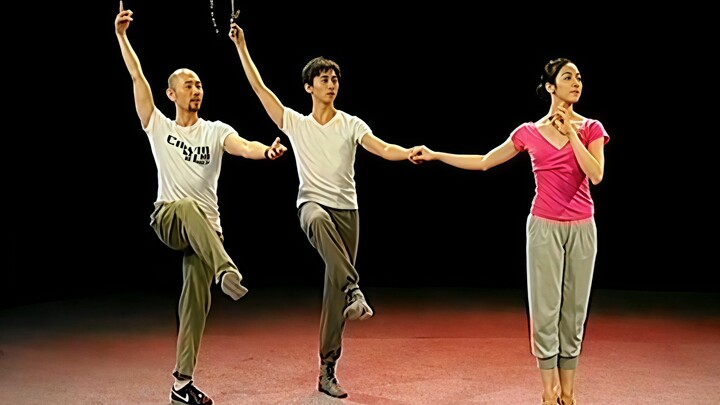 ถ้าจะดู ก็ดูแบบมืออาชีพ…เต้นคลาสสิกจากบทกวีถัง ถังซืออี สอนและชมการแสดงโจวหลางกับเสี่ยวเฉียวจากมหาวิ