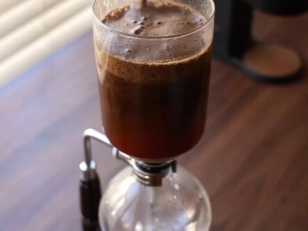 Tôi thấy phin pha cà phê kiểu Pháp chẳng có hồn.