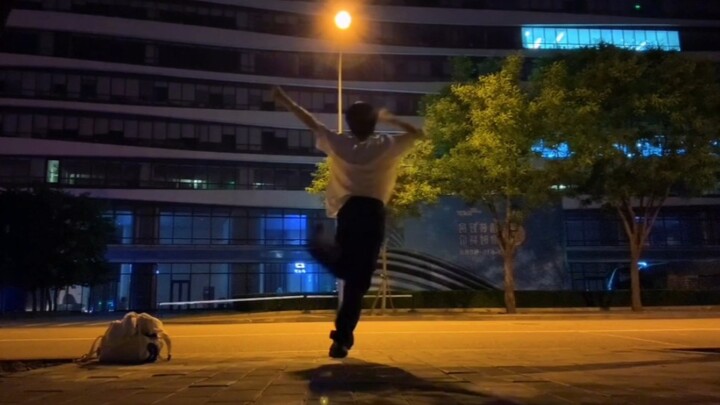 【苏新皓】你好呀大树！我今天心情很好～