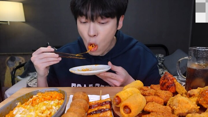 Mukbang phomai ngô và hotdog #mukbang #ASMR