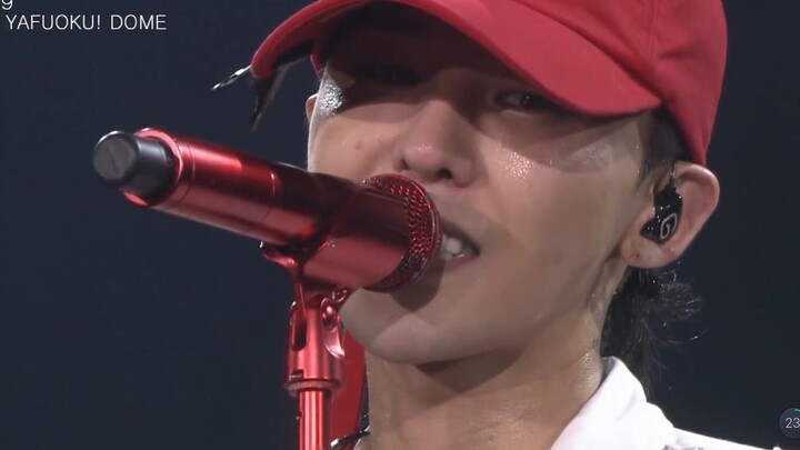 [GD] Fans threw a surprise birthday party for G-Dragon on the spot, moving him to tears~ Happy G-Dra