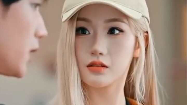 PESONA SI GADIS PIRANG