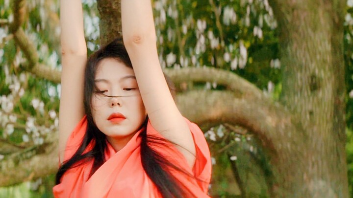 ภาพยนตร์เรื่อง "The Handmaiden" เธอไม่ใช่ดอกกุหลาบธรรมดา เธอคือดอกกุหลาบของคุณ คุณได้ลงทุนเวลาให้กับ