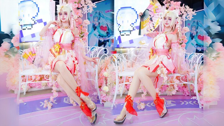 จิ้งจอกน้อยสง่างาม