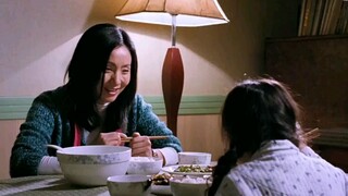 小孩的饭量能有多大呢？一直叫不够吃！