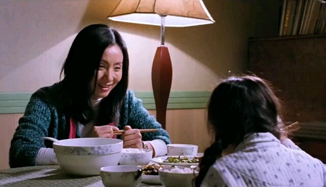 Trẻ em có thể ăn bao nhiêu? Bé luôn phàn nàn rằng bé không thể ăn đủ!