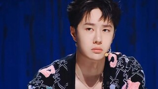 Wang Yibo's brilliant commentary, dubbed the "logic freak" by everyone—the most meticulous Captain W