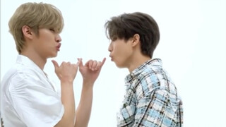 221003 Stray Kids Lee Know & HAN Han Jisung Mr. Lee, hello, you're so soulful!