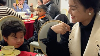 人类幼崽要个红包太难了…