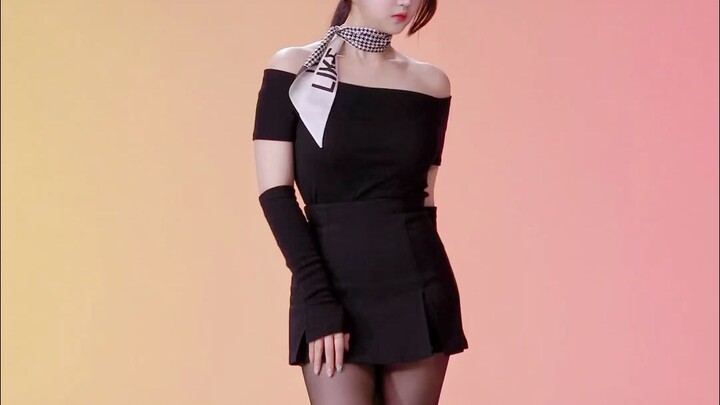 Bài hát kỷ niệm 🥀 #Sistar# Có ai#