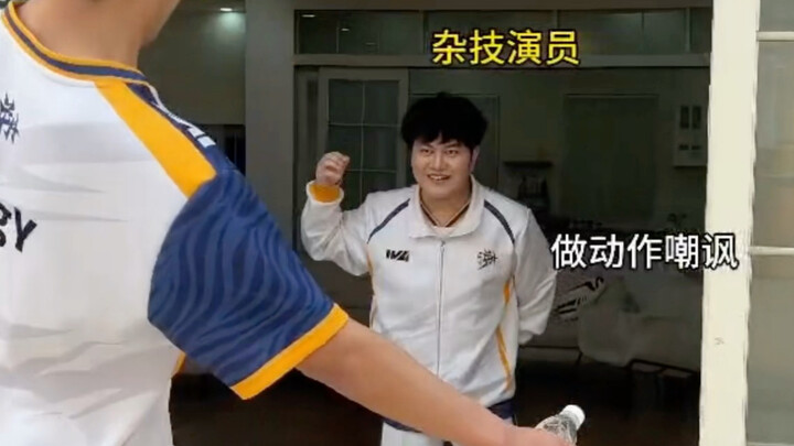 职业选手真人演绎第五人格！