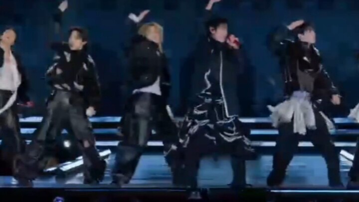 BTS Mic Drop Energetic blockbuster mind-blowing performance at Seoul concert Arirang 2026 #bts