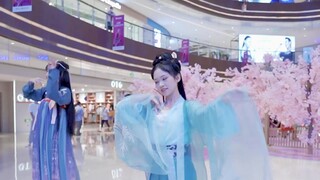 [Mùa lễ hội] Triển lãm Hán phục Bạch Tố Trinh tại trung tâm thương mại dưới chân núi Thanh Thành