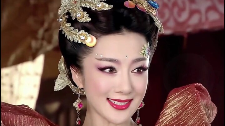 After losing her fleshly form, Daji’s beauty has become even more radiant.