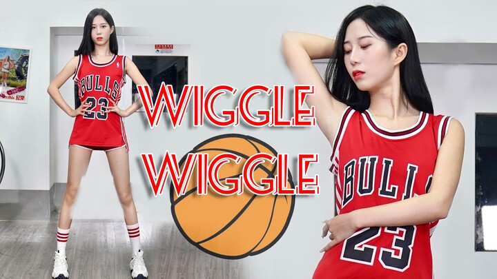 Xinxin is in position, if he doesn't defend James, he will defend you! 💕wiggle wiggle💕