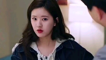 An older man, desperate for a meal, came up with a bizarre plan: pay off his debt by cooking! The tw