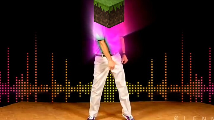 أصل تجميع الدمى M C (زائف)