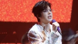 Liu Yuning ~ Concert Tour 20250719 @ Shenzhen [ clip #1 ]