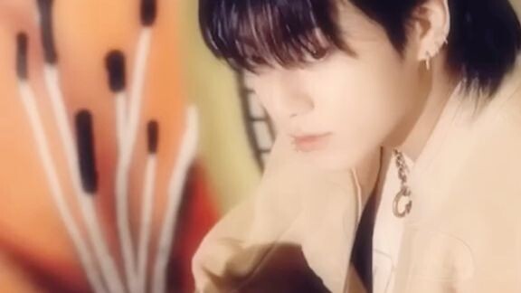 golden maknae