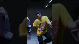 I'm a bad boy doin' good things😝 #yumeki #choreography