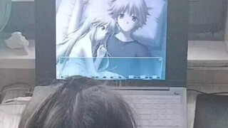 Netizens play Yuanz empty galgame with their sister