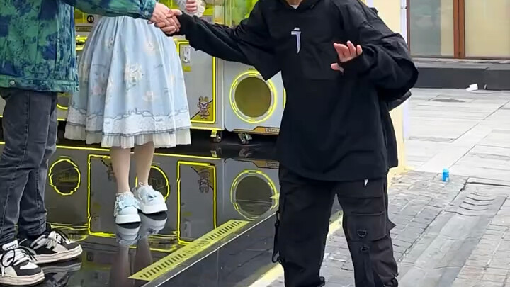 The "Robot" That Dances Best