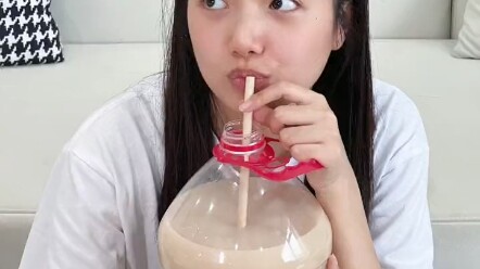 10 นิสัยทำให้หน้าตาแย่ลง ลองดูสิว่าคุณโดนกี่ข้อ?