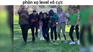 phản xạ level vô cực