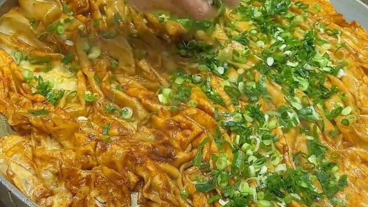 “Silakan rekomendasikan ke teman-teman yang belum pernah makan~”