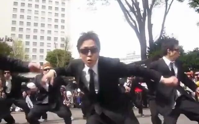 【エヴァンゲリオン】残酷な天使のテーゼ 黑社会街舞 前排
