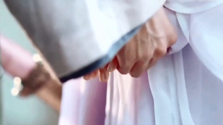 【نسخة الدراما وانغ شيان ABO】 الحلقة الختامية من «العودة إلى الحياة كمستشار صغير» (المكان الذي يعود إ