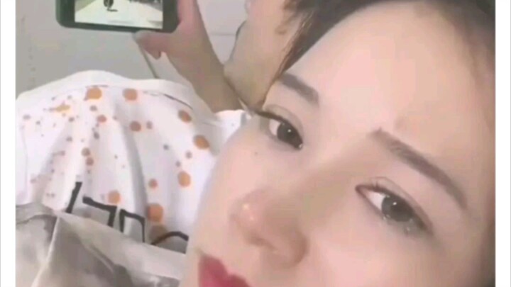 Burundi’s Fastest Legend and the Fiercely Dangerous Banana Player