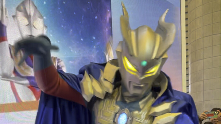 "Press Zeta's head to make him apologize"