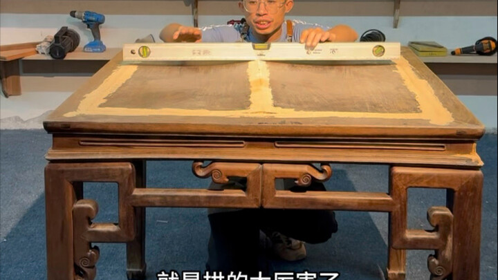 This old Eight Immortals table from the Qing dynasty is incredibly difficult to repair. I really wis