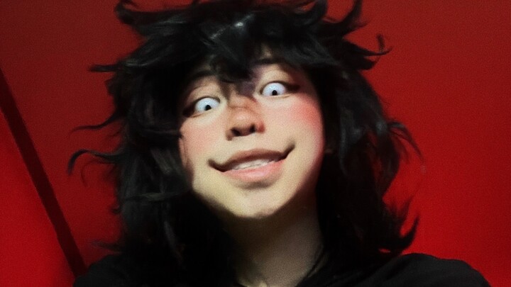 [John Doe cosplay] You let me in, you idiot!