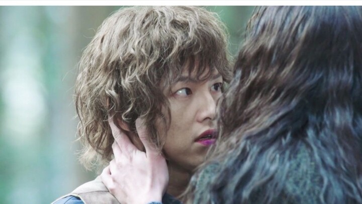 Asda Chronicle】Song Joong Ki memainkan peran adiknya Yin Chan dengan dua sudut. Klip topeng harian s