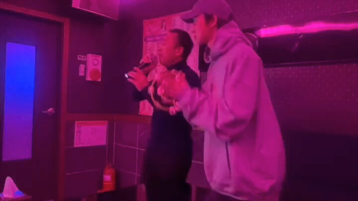 Xu Minghao: As soon as our dad starts singing, the air in Korea turns red...