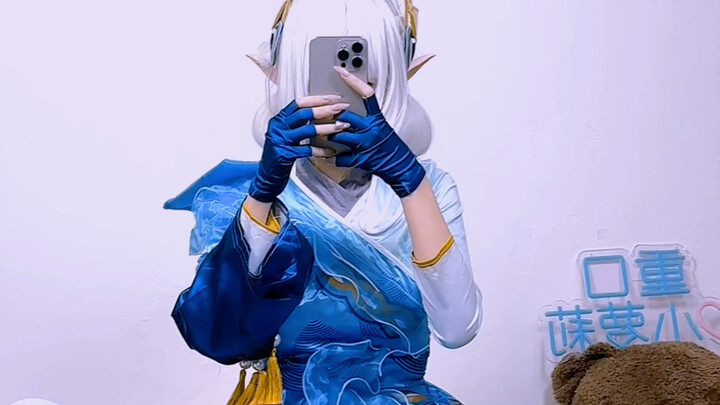 没人牵手，那就揣兜兜