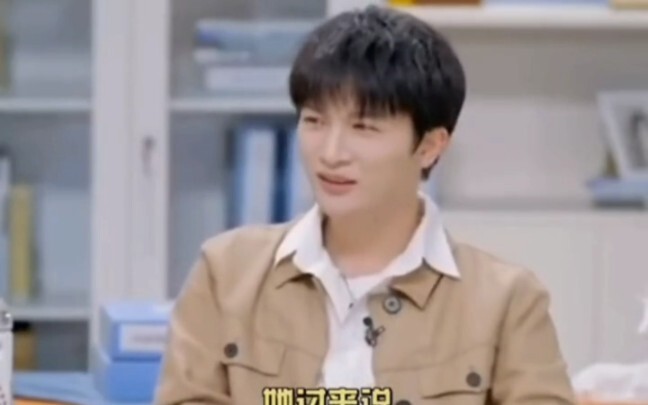 โจวเซินจับแก่นแท้ของสำเนียงเจียงซู เซี่ยงไฮ้ และเจ้อเจียงได้อย่างแม่นยำ ดูทีไรก็ขำทุกที