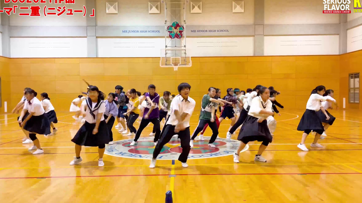 Japanese high school rehearses a competition dance titled "Double NiziU."