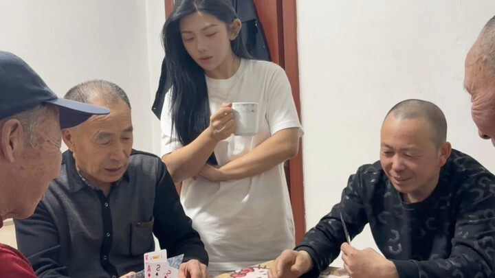 Too bad you’re not from Northeast China—you have no idea how valuable a “legitimate eldest daughter 