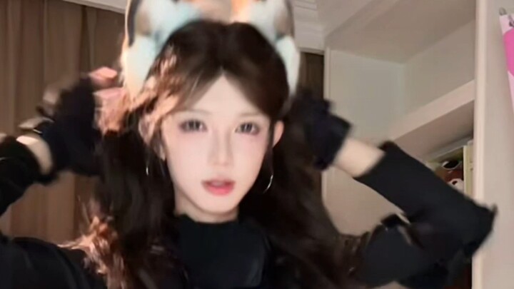 【เหลียงซานโป๋】ขาเต็มหน้าจอ (๑•̀ㅂ•́)و✧