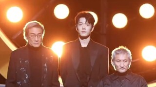 WTF, who understands!!! On the left is Tony Leung who has won the Best Actor award 7 times, on the r