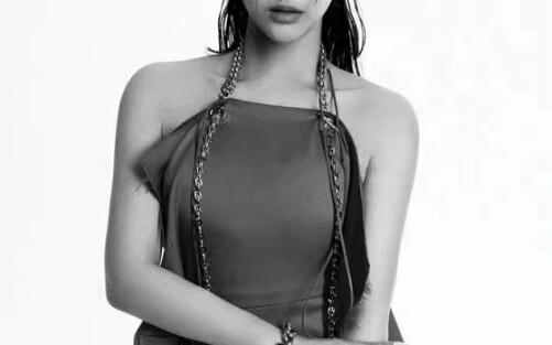 Selected by a professional model as styling inspiration—how impressive is Ning Yizhuo's expressivene