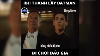 khi thánh lầy Batman chơi đấu giá