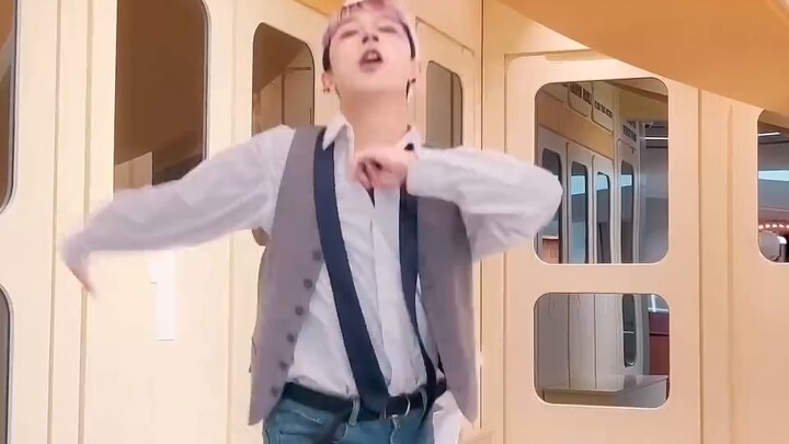 ⚡Kirimkan saya yang kuning ⚡【Koreografi asli】